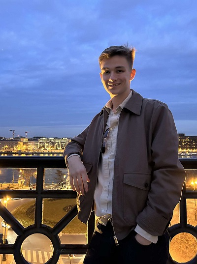 Kaiden Minter poses along a bridge in Serbia.