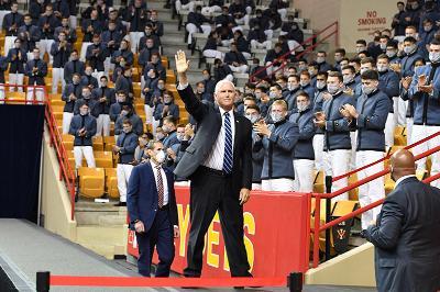 VP Mike Pence waves to cadets in Cameron Hall during his visit on September 10, 2020